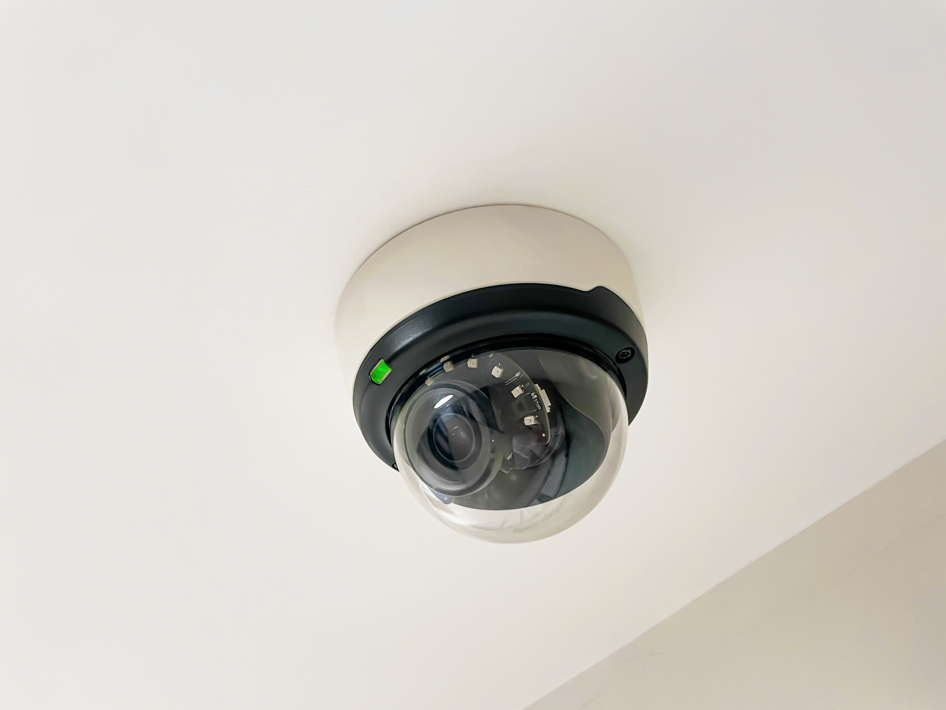 ダブルセキュリティシステムのイメージの画像